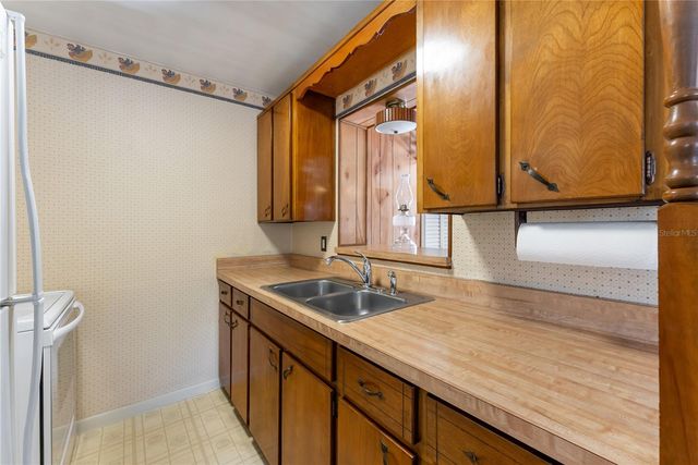 810 URSULA STREET, Ocoee, FL 34761