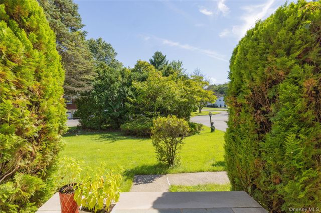 1 Short Street, West Nyack, NY 10994