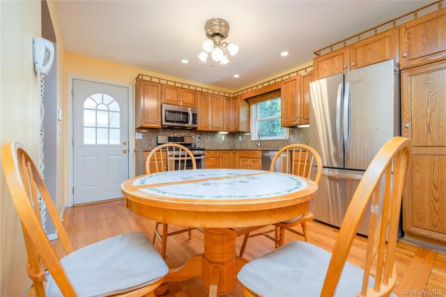 1 Short Street, West Nyack, NY 10994