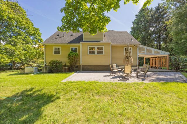1 Short Street, West Nyack, NY 10994