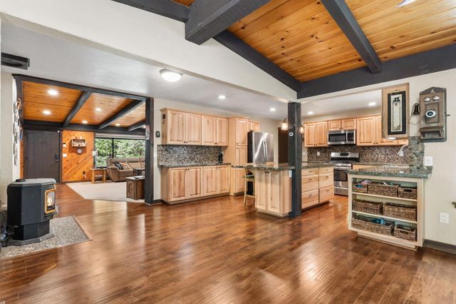 2056 Tipton Hill Rd, Georgetown, CA 95634