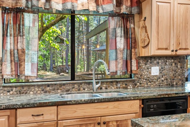 2056 Tipton Hill Rd, Georgetown, CA 95634