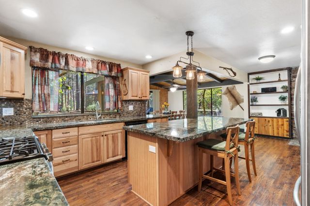 2056 Tipton Hill Rd, Georgetown, CA 95634