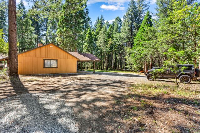 2056 Tipton Hill Rd, Georgetown, CA 95634