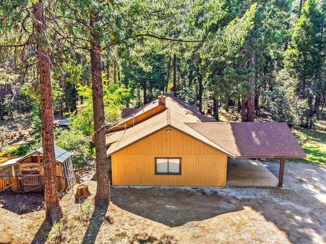 2056 Tipton Hill Rd, Georgetown, CA 95634