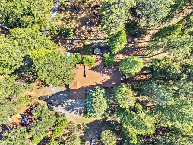 2056 Tipton Hill Rd, Georgetown, CA 95634