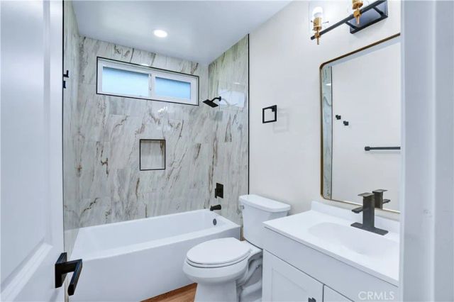 3648 Seaflower Lane, Oceanside, CA 92056