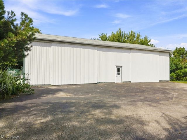 3205 Werner Church Road NE, Canton, OH 44721