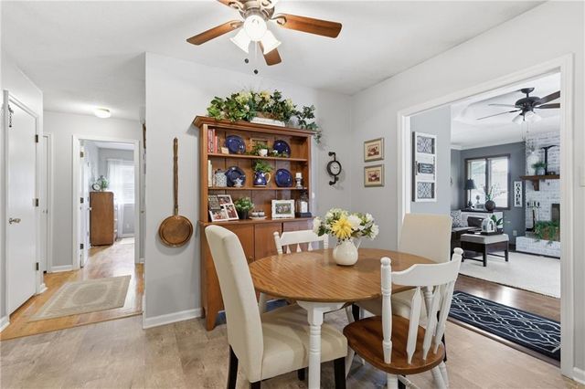 128 Karen Lane, Lansing, KS 66043
