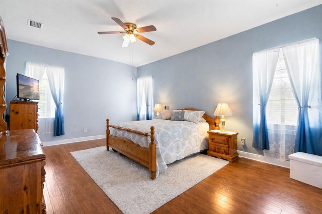 5212 ROSEFINCH PLACE, Lithia, FL 33547