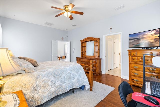 5212 ROSEFINCH PLACE, Lithia, FL 33547