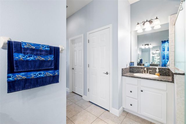 5212 ROSEFINCH PLACE, Lithia, FL 33547