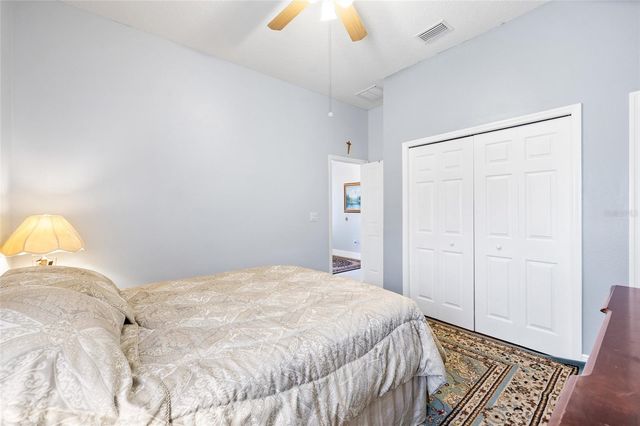 5212 ROSEFINCH PLACE, Lithia, FL 33547