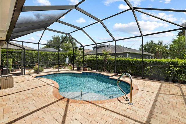 5212 ROSEFINCH PLACE, Lithia, FL 33547