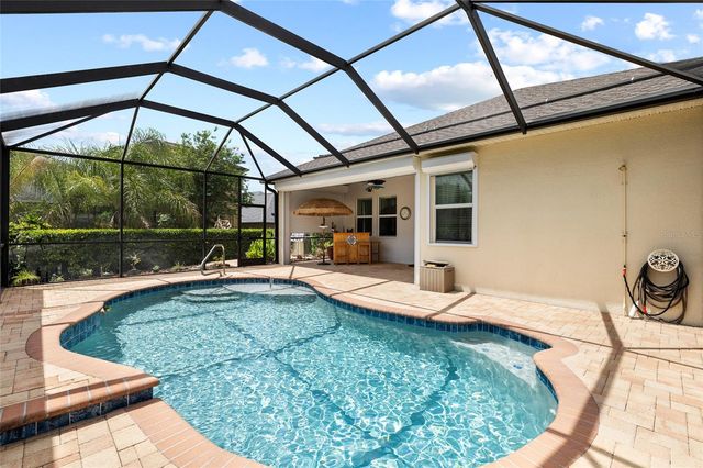 5212 ROSEFINCH PLACE, Lithia, FL 33547