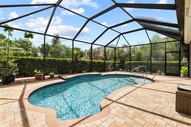 5212 ROSEFINCH PLACE, Lithia, FL 33547