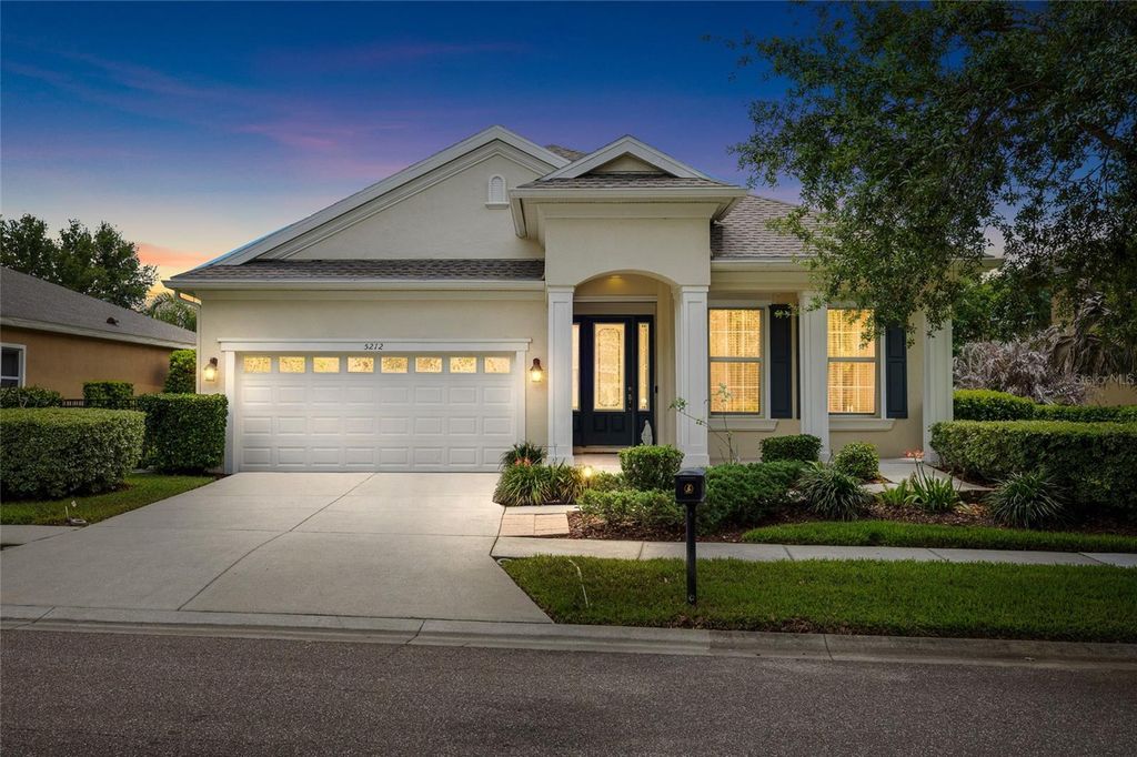 5212 ROSEFINCH PLACE, Lithia, FL 33547