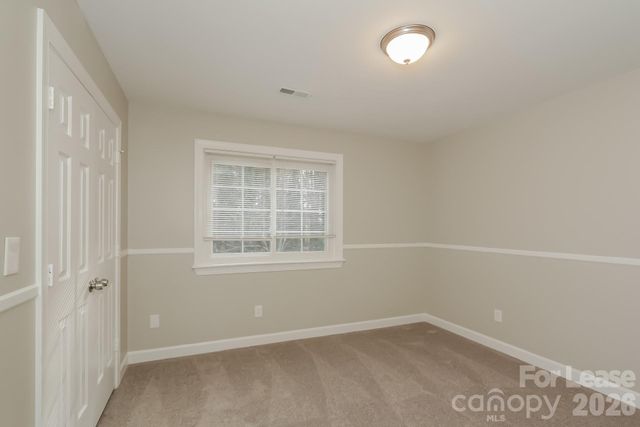 9101 Brightleaf Place, Charlotte, NC 28269