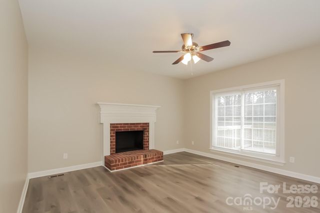 9101 Brightleaf Place, Charlotte, NC 28269