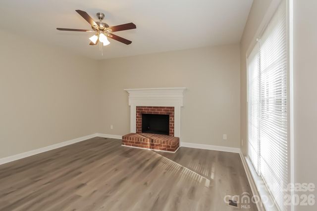 9101 Brightleaf Place, Charlotte, NC 28269