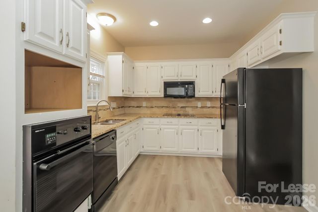 9101 Brightleaf Place, Charlotte, NC 28269