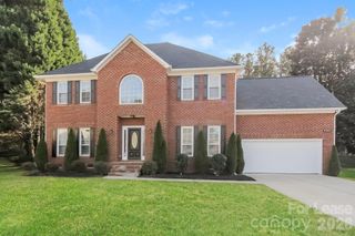 9101 Brightleaf Place, Charlotte, NC 28269
