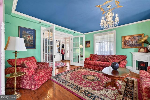 138 E MAIN ST, Luray, VA 22835