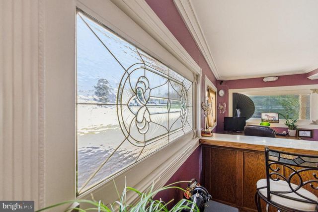 138 E MAIN ST, Luray, VA 22835