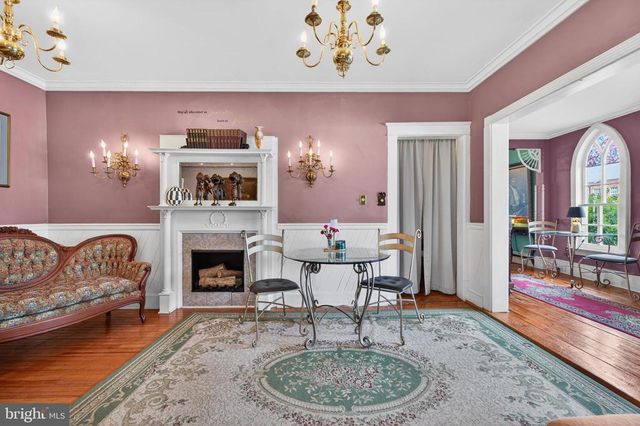 138 E MAIN ST, Luray, VA 22835