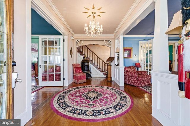 138 E MAIN ST, Luray, VA 22835