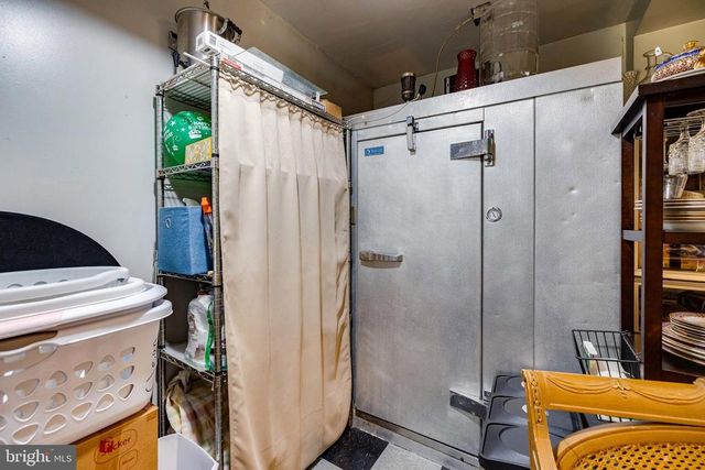 138 E MAIN ST, Luray, VA 22835