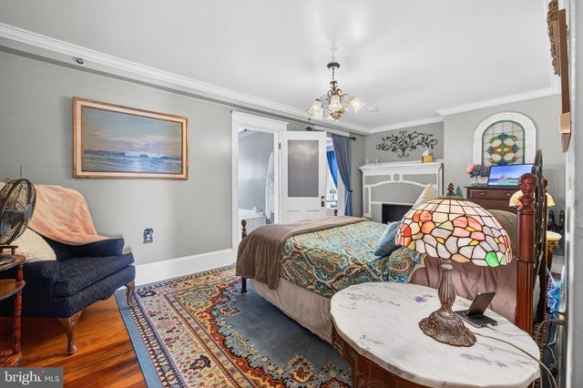 138 E MAIN ST, Luray, VA 22835