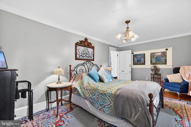 138 E MAIN ST, Luray, VA 22835