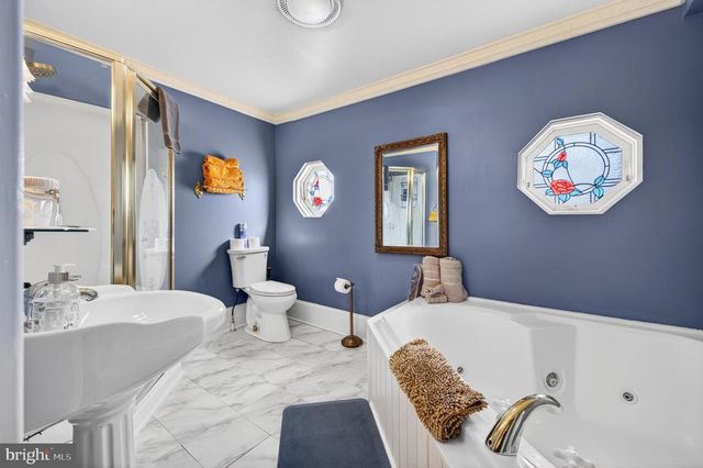 138 E MAIN ST, Luray, VA 22835