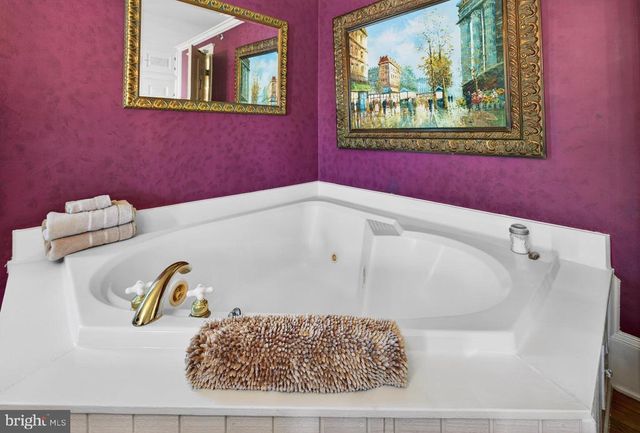 138 E MAIN ST, Luray, VA 22835