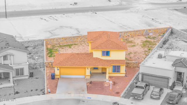 201 Sun View Lane, Horizon City, TX 79928