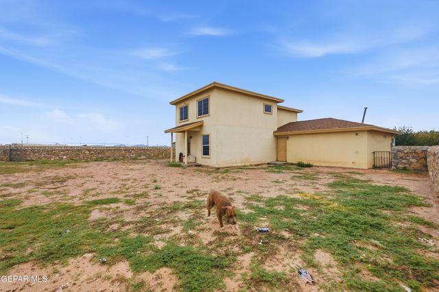 201 Sun View Lane, Horizon City, TX 79928