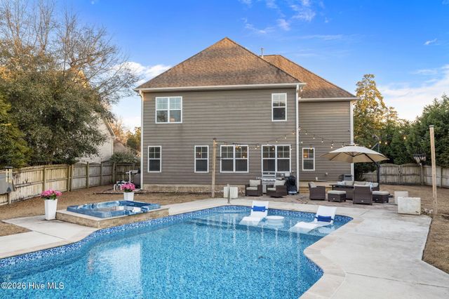 128 Little Bay Drive, Swansboro, NC 28584