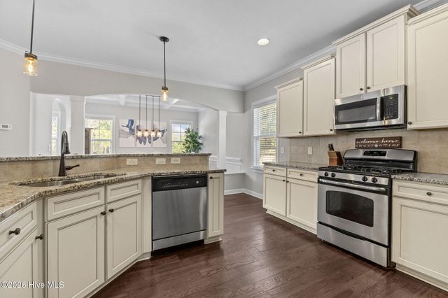 128 Little Bay Drive, Swansboro, NC 28584