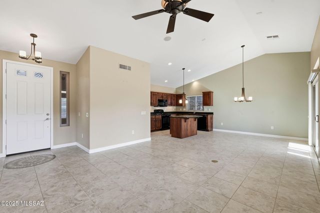 62865 E Silkwood Way, Saddlebrooke, AZ 85739