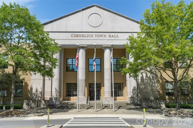 10324 Bon Meade Lane 124A, Cornelius, NC 28031