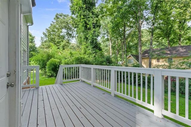 1420 Fieldgreen Overlook, Stone Mountain, GA 30088