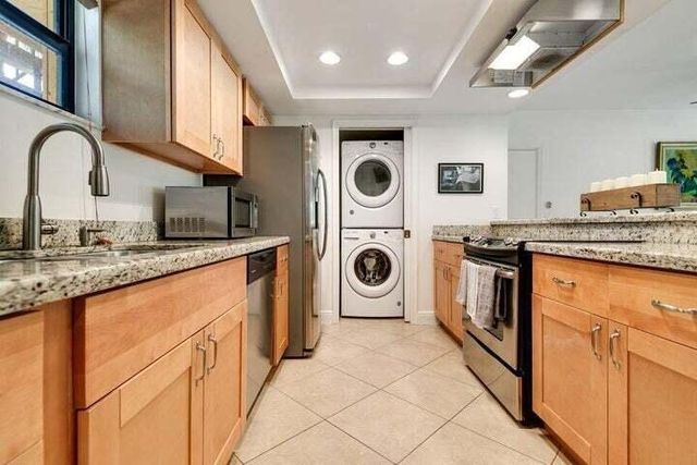 11863 Wimbledon Circle 413, Wellington, FL 33414