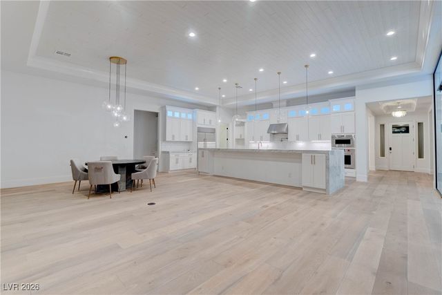 756 Bruce Moorland Street, Las Vegas, NV 89138