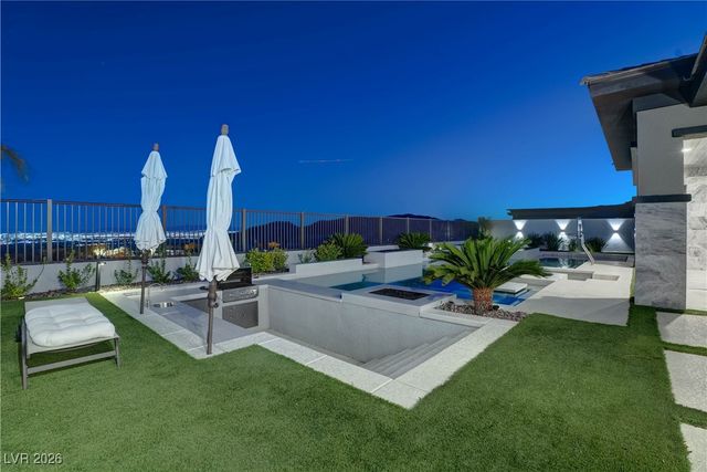 756 Bruce Moorland Street, Las Vegas, NV 89138