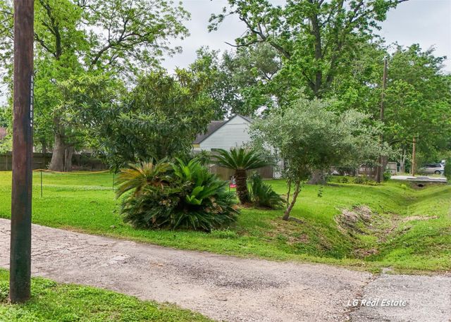 4136 Delhi Street, Houston, TX 77022