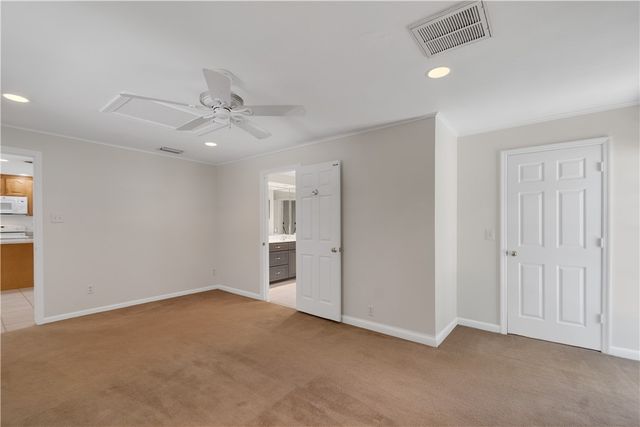 525 Iris Lane, Vero Beach, FL 32963