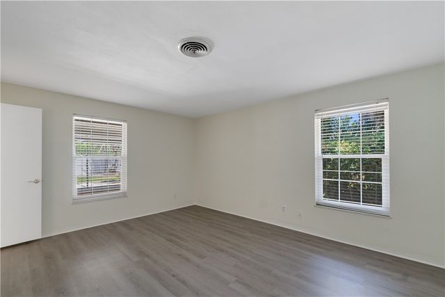 525 Iris Lane, Vero Beach, FL 32963