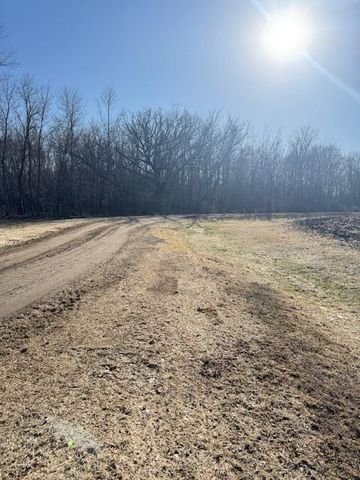 23493 Echo Avenue, Faribault, MN 55021