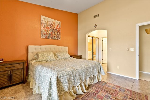 3320 South Fort Apache Road 224, Las Vegas, NV 89117